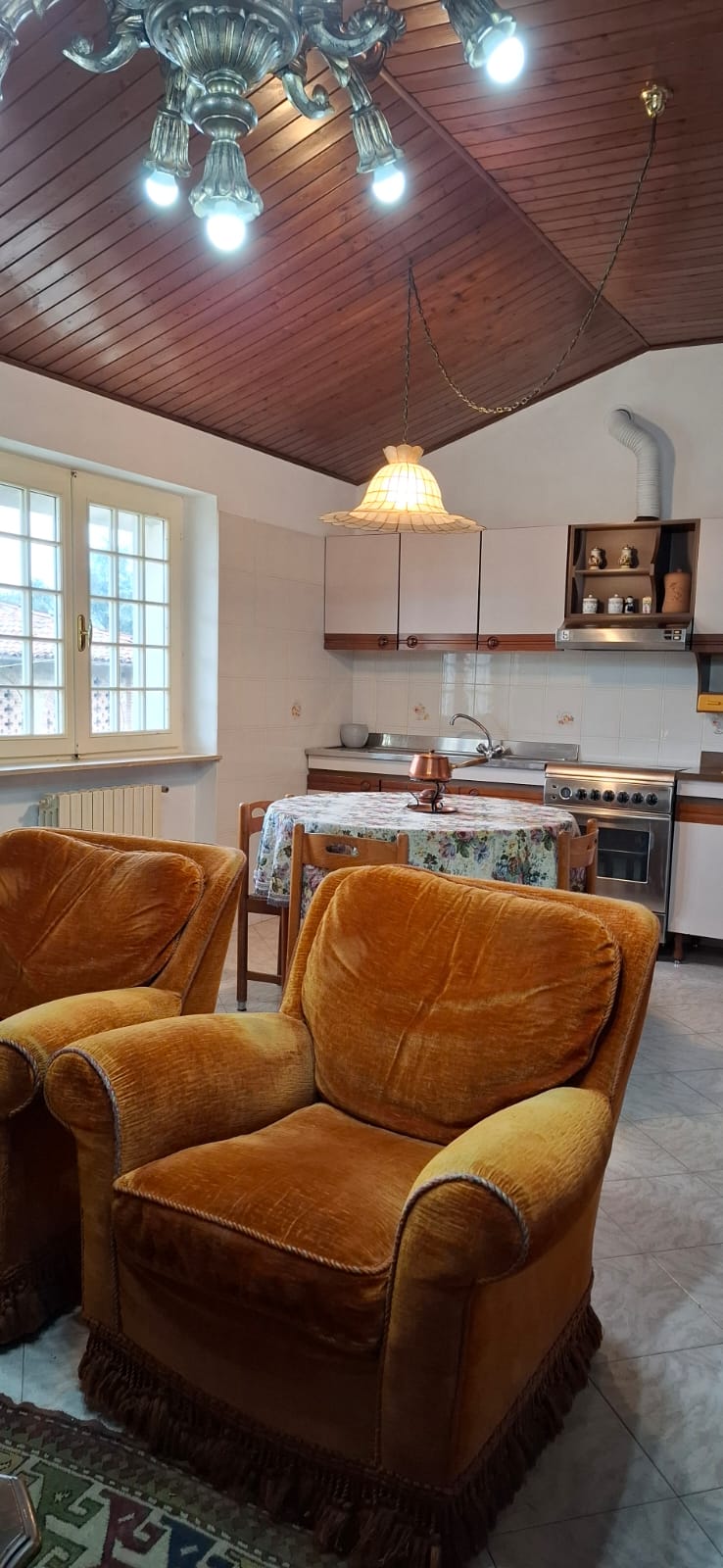 Affitto arreddato con 2 camere